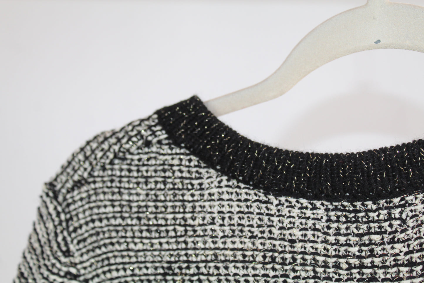 Apt 9 Black and White Cardigan Size Medium