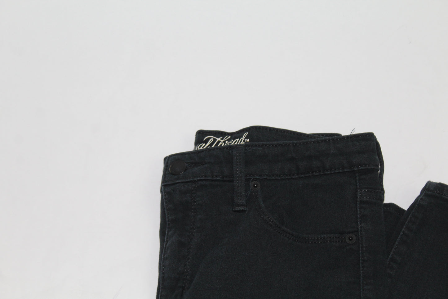 Women’s Black High-Rise Skinny Jeans – Size 8