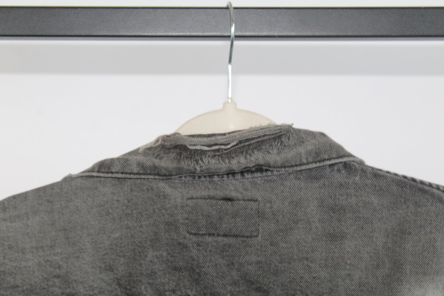 Women's Vintage Levi's Dark Grey Distressed Denim Jacket Size Medium