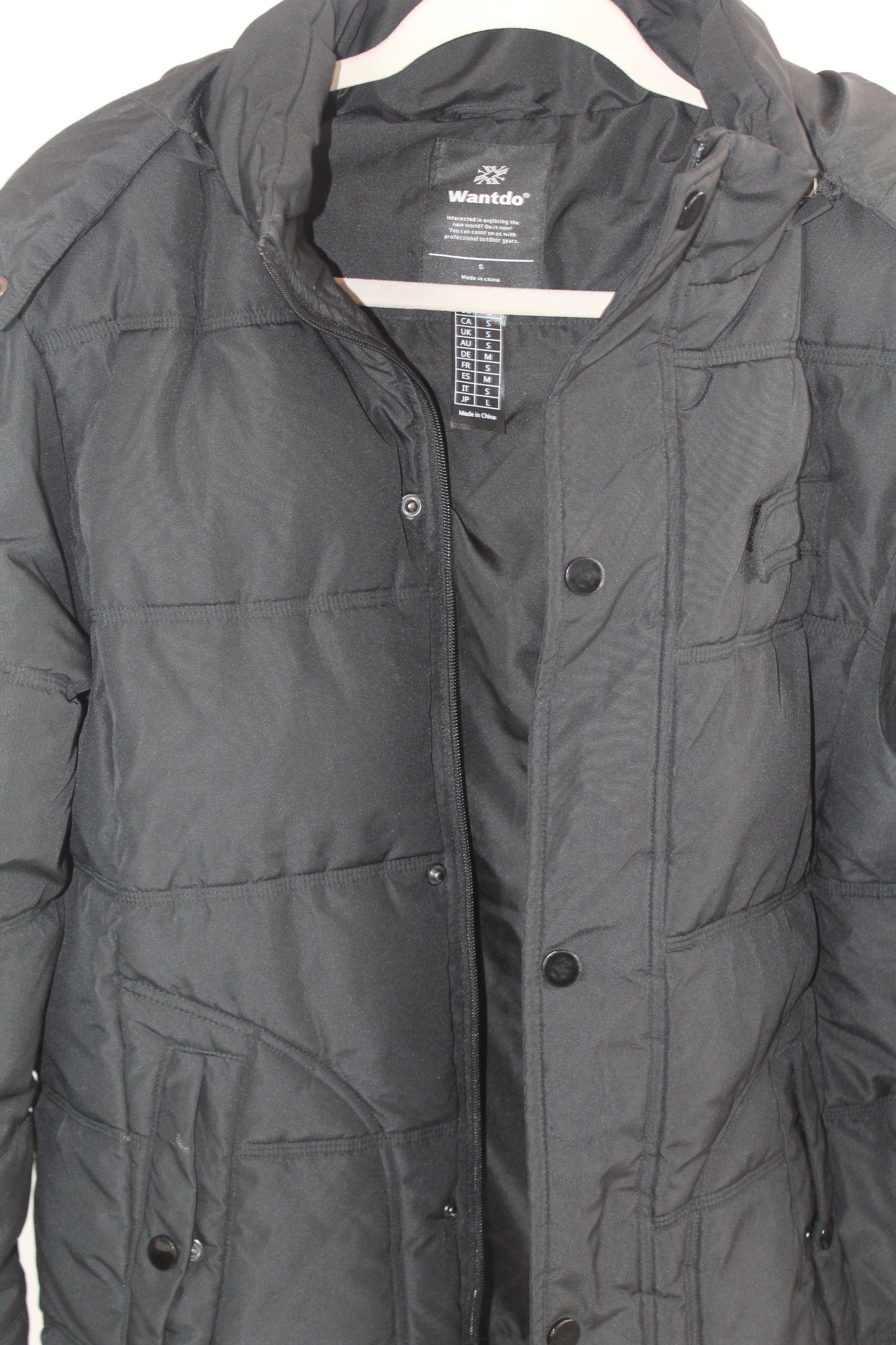 Women's Black Puffer Jacket Size Small Brand Wantdo