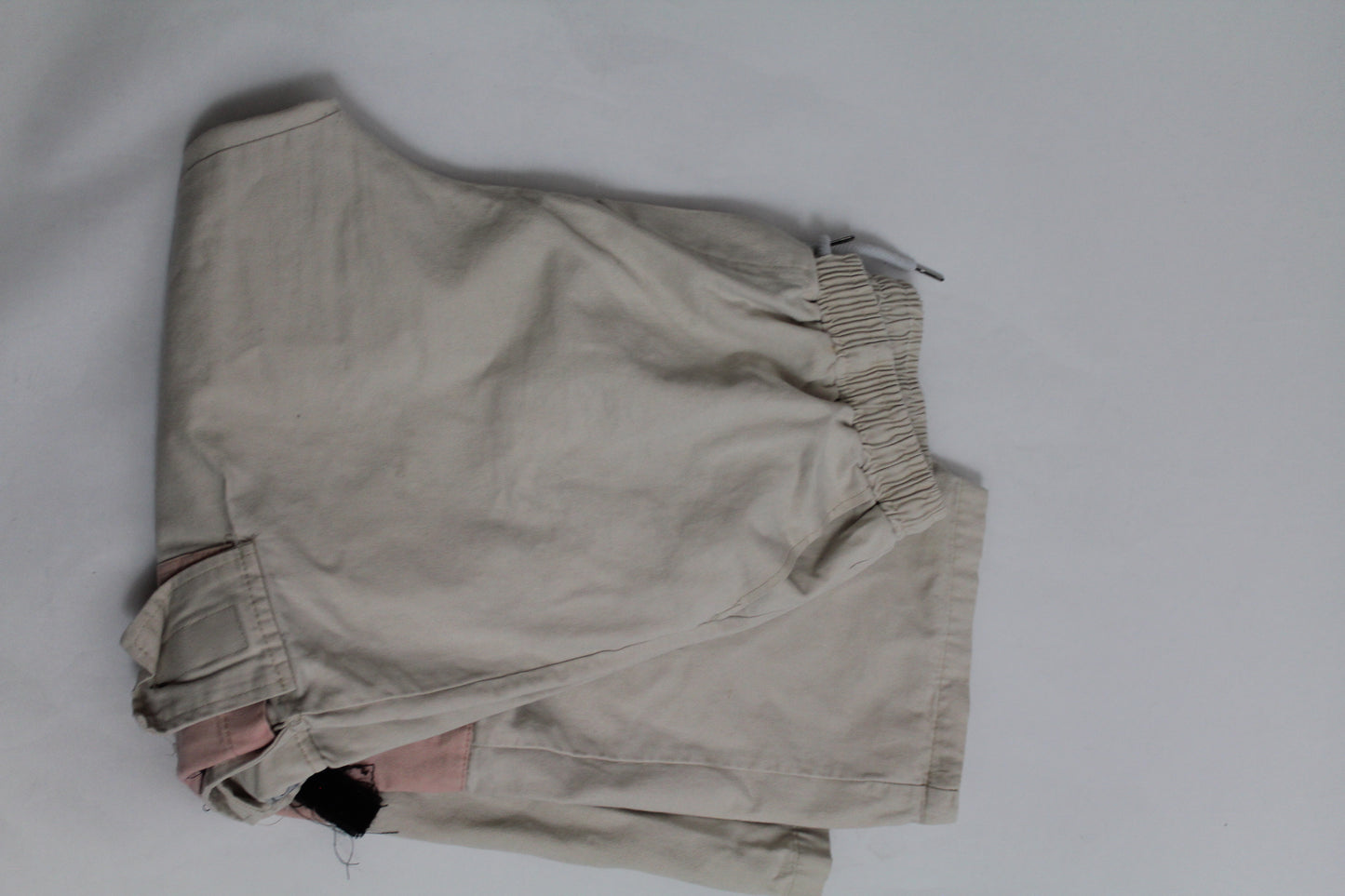 Women's Beige Cargo Shorts with Pink Patch Pockets – Size Unknown