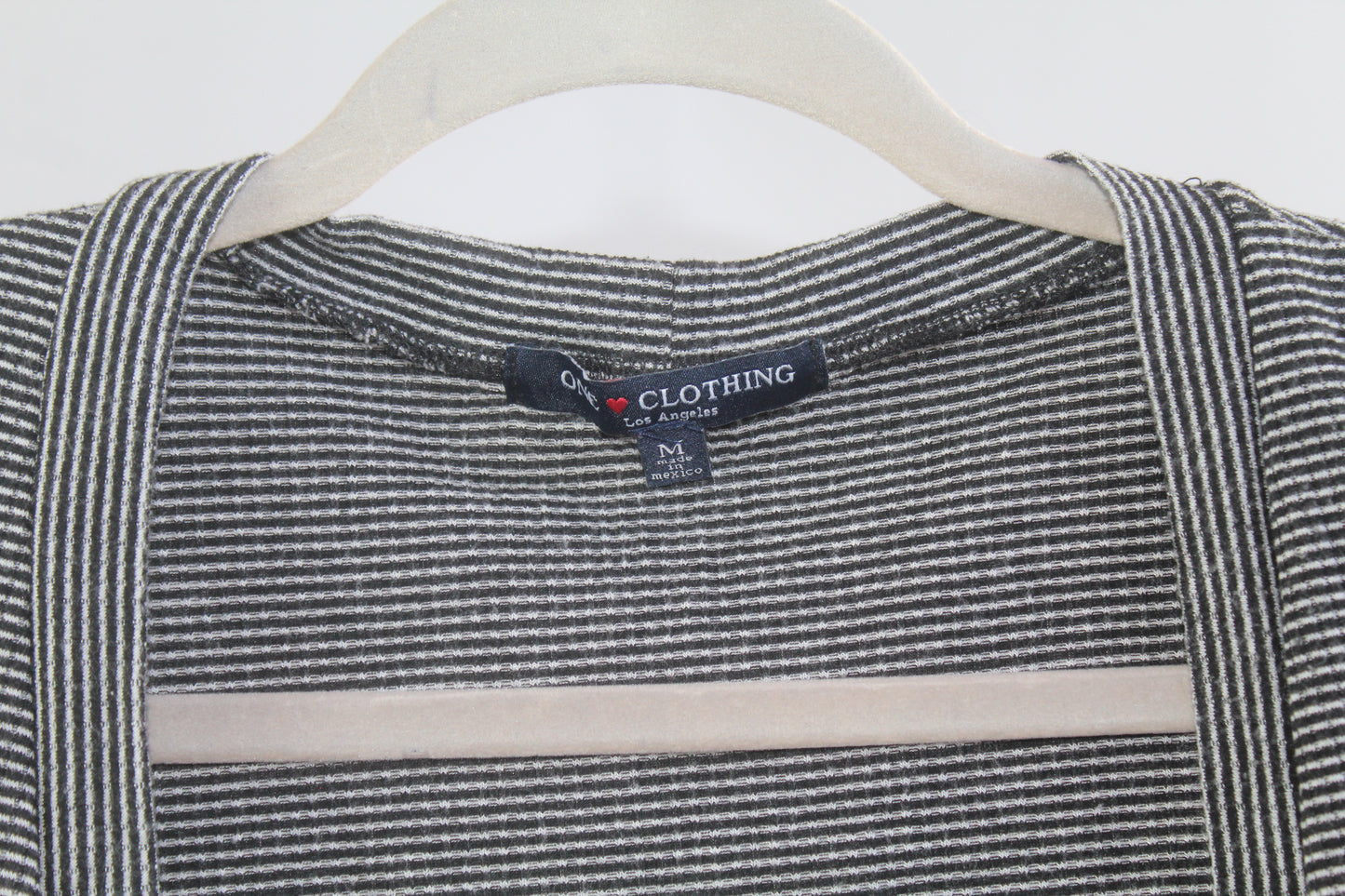 One Clothing Women's Striped Cropped Sweater Size Medium