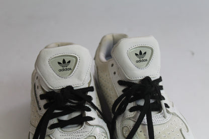 Women's Adidas Retro Fit Sneakers U.S. Size 6