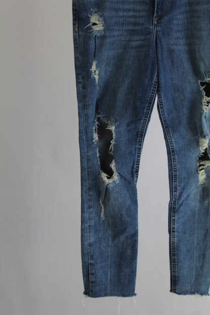 Express Women's Distressed Denim Dark Wash Skinny Jean Size 6R