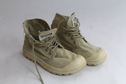 Unisex Palladium Earth Collection Light Green Combat Outdoor Boot U.S. Size W 7.5, M 6