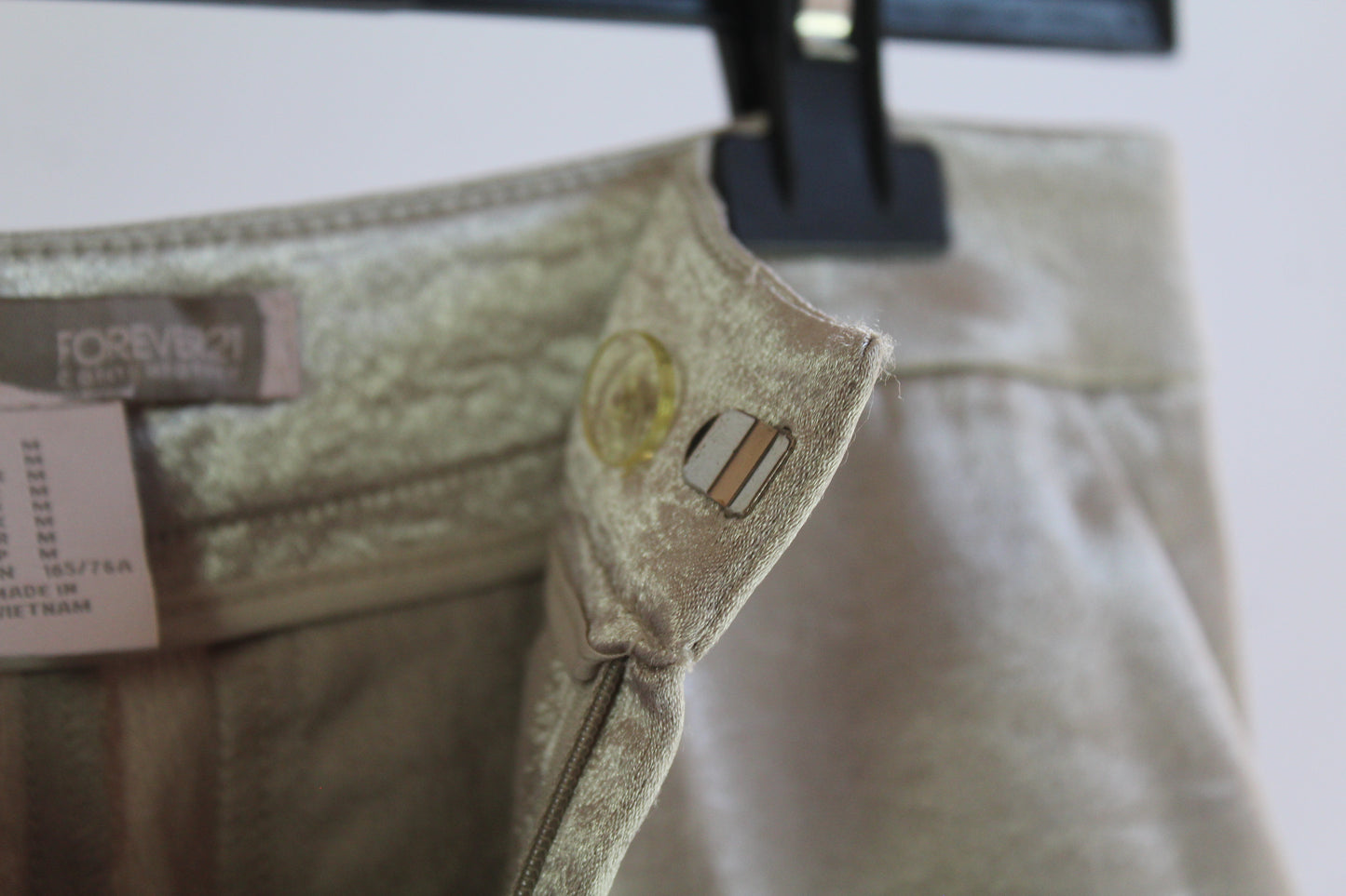 Forever 21 Women's Satin Culottes Size Medium