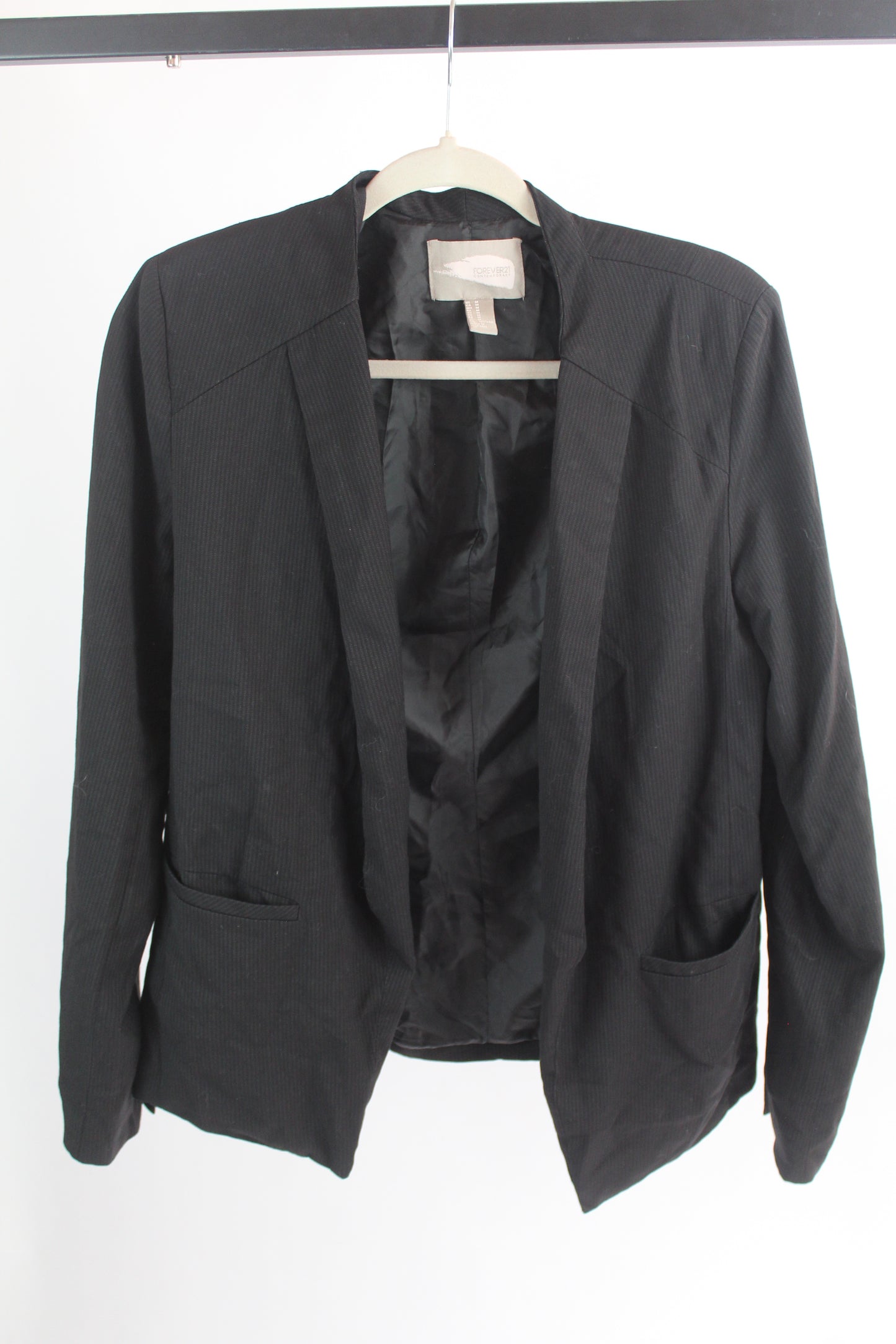 Women's Forever 21 Black/White Blazer Size Medium