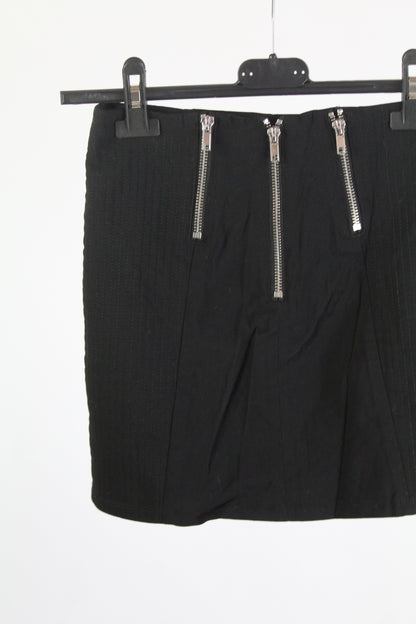 H&M Divided Black Mini Skirt Women's Size 4
