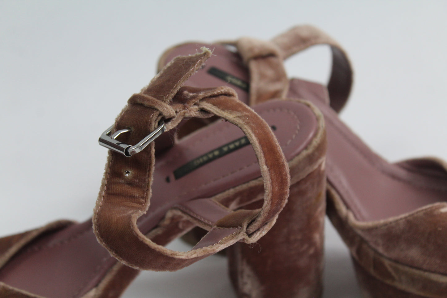 Women's Zara Velvet Chunk Heels Size ?