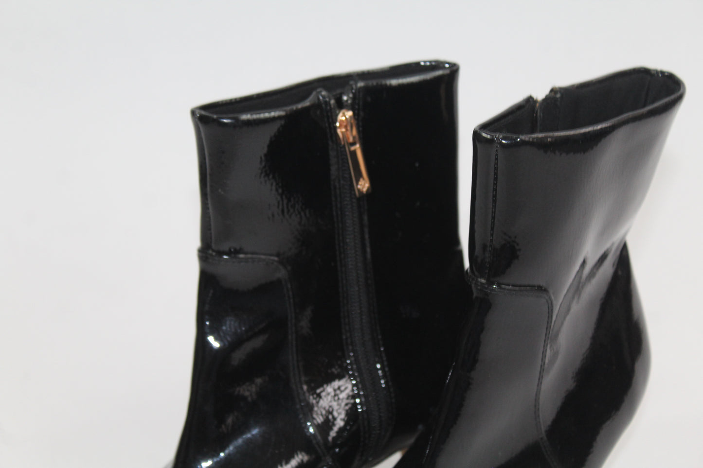 Women's Nanette Leepoore Black Booties Size 7