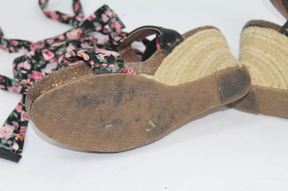 Women's Wedges with Floral Strap Size 6