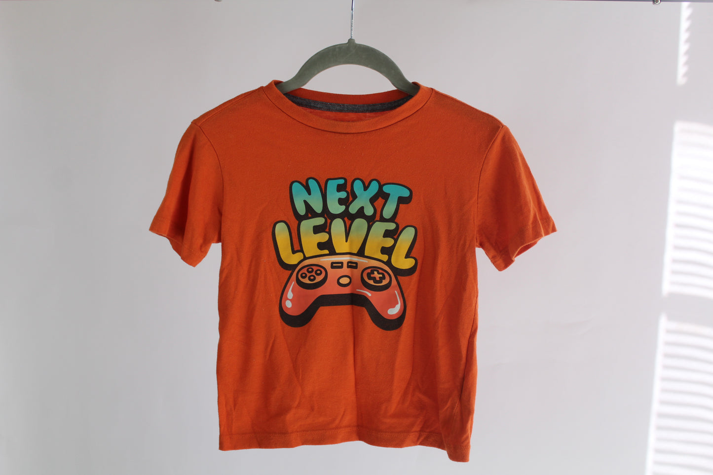 Boys Old Navy Orange T-Shirt Size XS