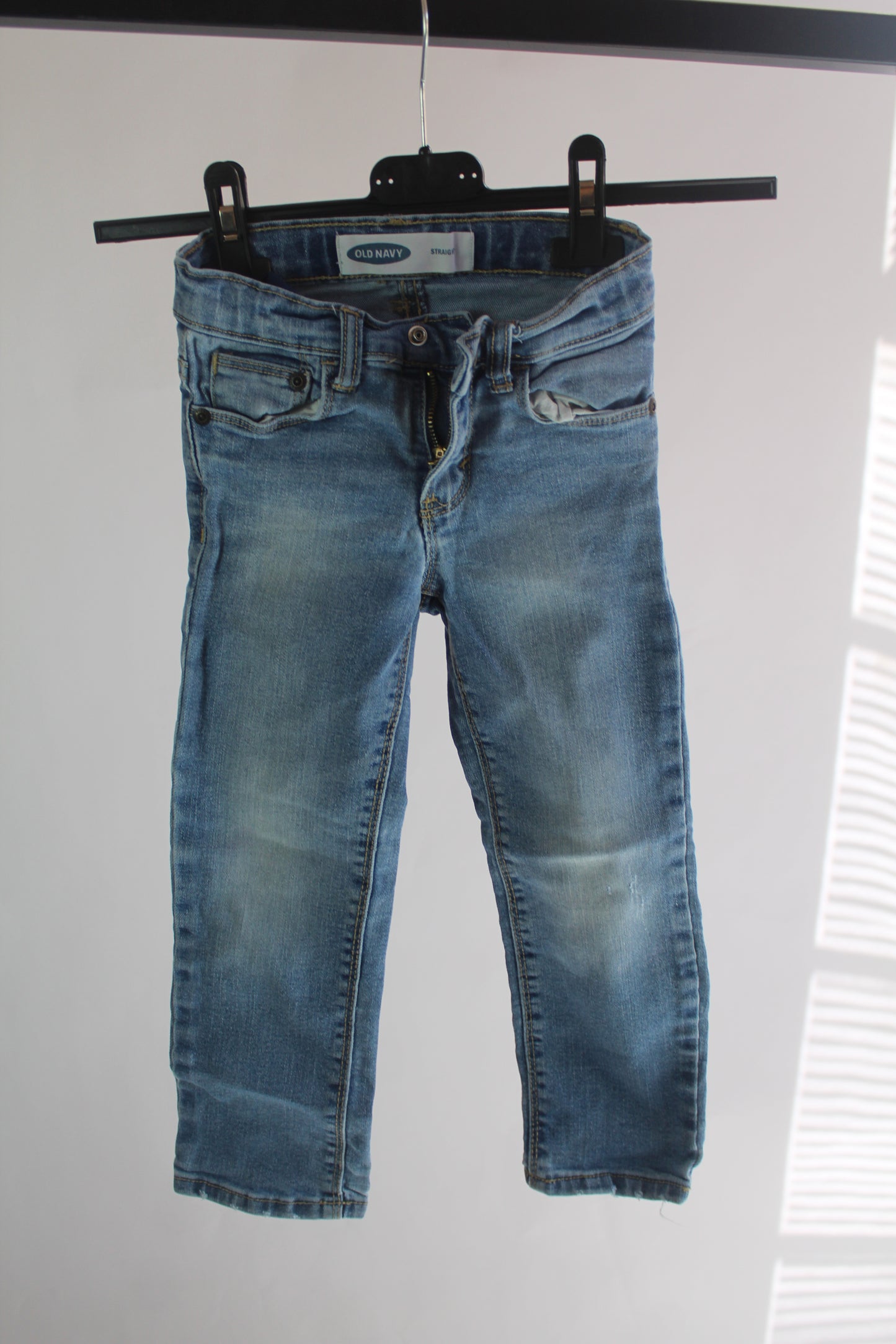 Boys Old Navy Medium Wash Denim Jeans Size 4T