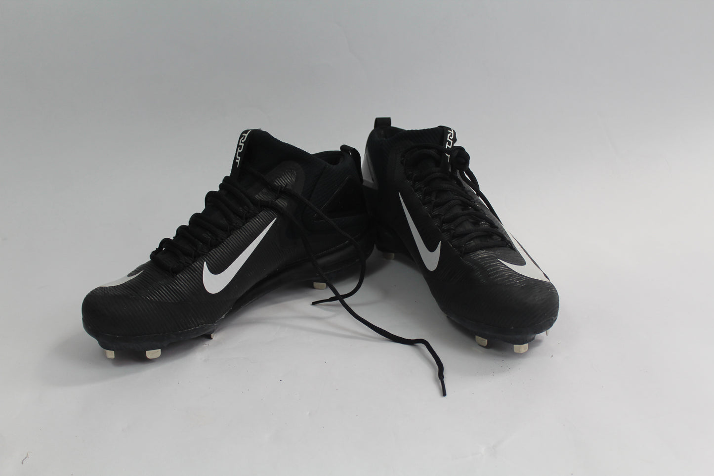 Men's Nike Soccer Black Cleats Size