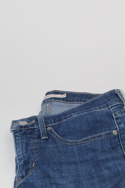 Women’s Dark Wash Slim Fit Levi's Stretch Jeans – Size 27