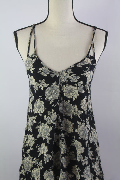 Brandy Melville Women's Floral Mini Dress Size One Size