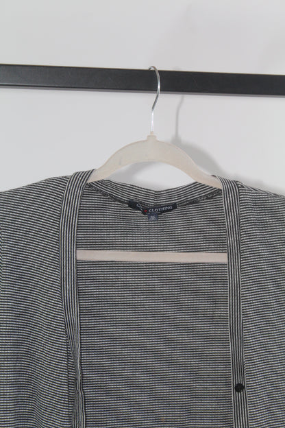 One Clothing Women's Striped Cropped Sweater Size Medium