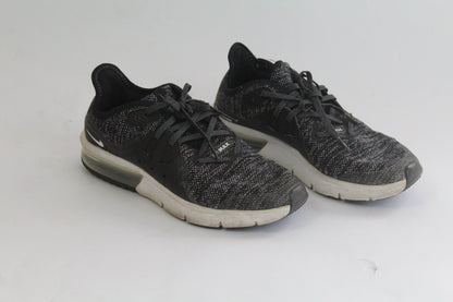 Women's Nike Grey Sneakers U.S. Size