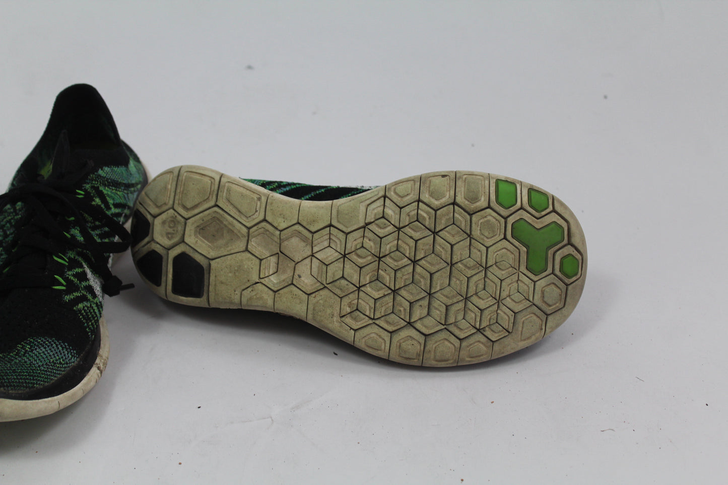 Women's Nike Running Pre-loved Athletic Shoes Size 7