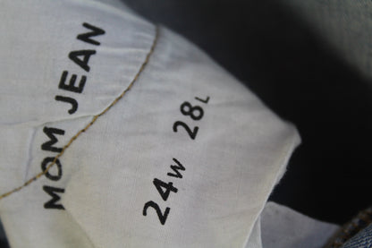 BDG Women's Light Wash Distressed Denim Super Skinny Size 6