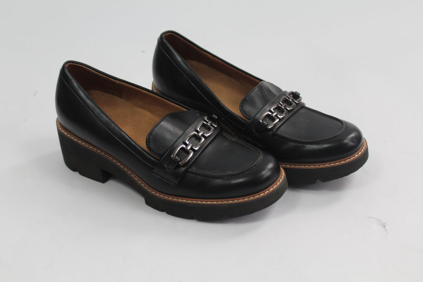Women's Naturalizer Black Loafers Size 7.5
