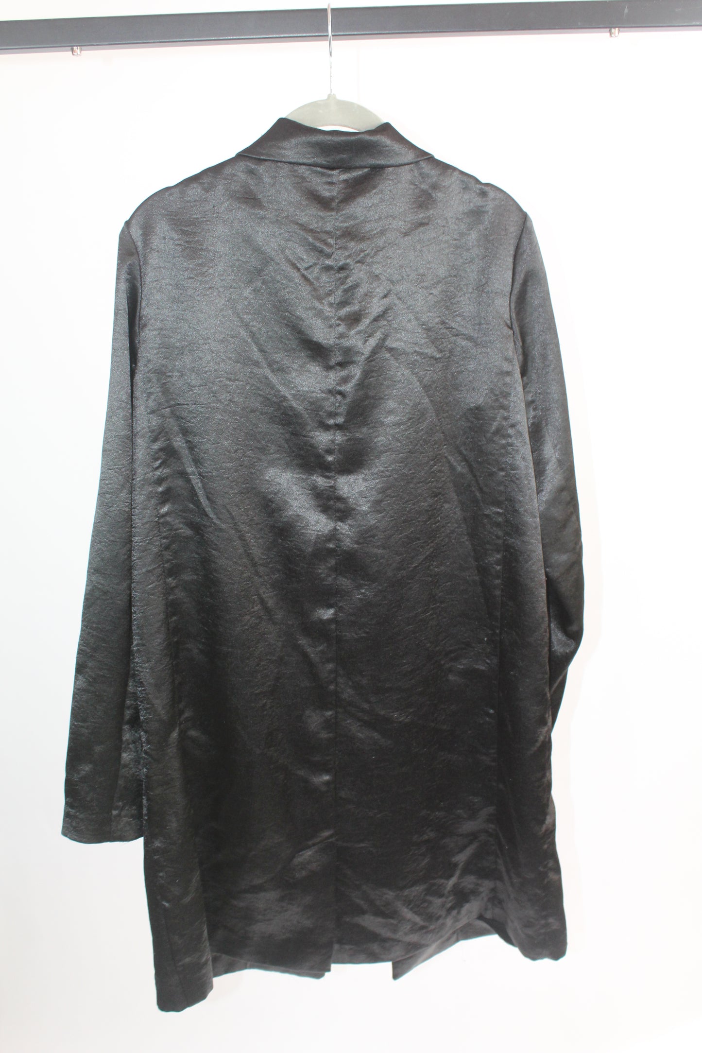 Women's Long Black Satin Cardigan Forever 21 Size Medium