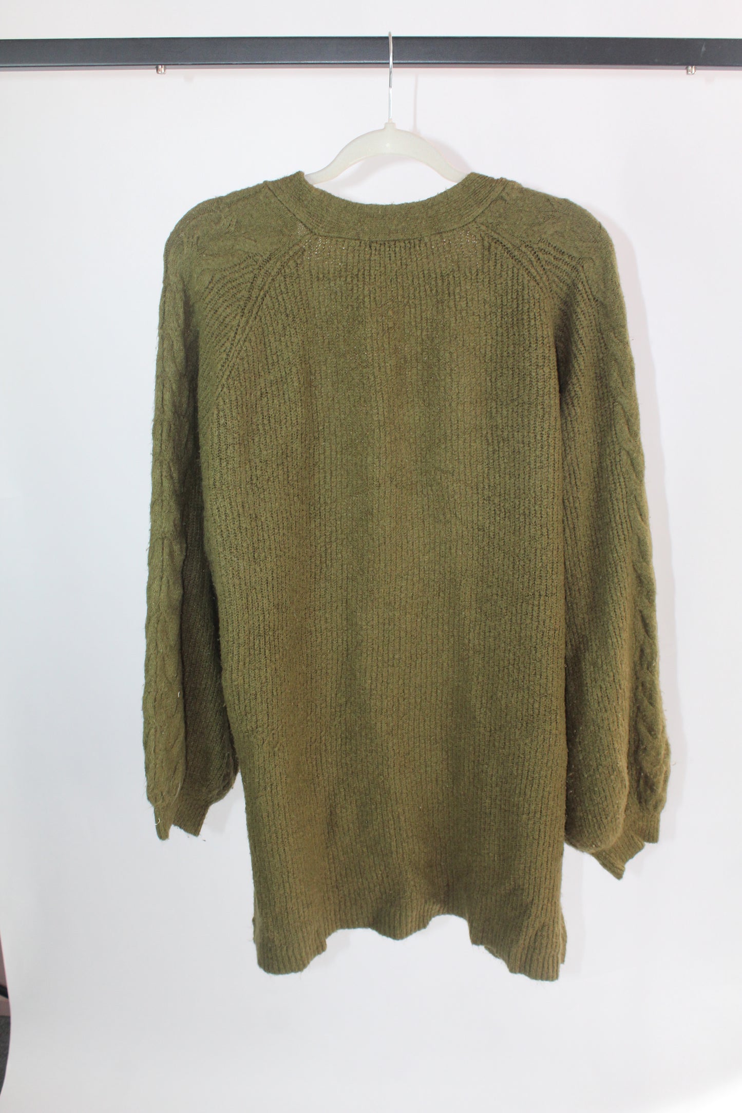 Women's Olive Green Long Sleeve Olive Cardigan Size Medium