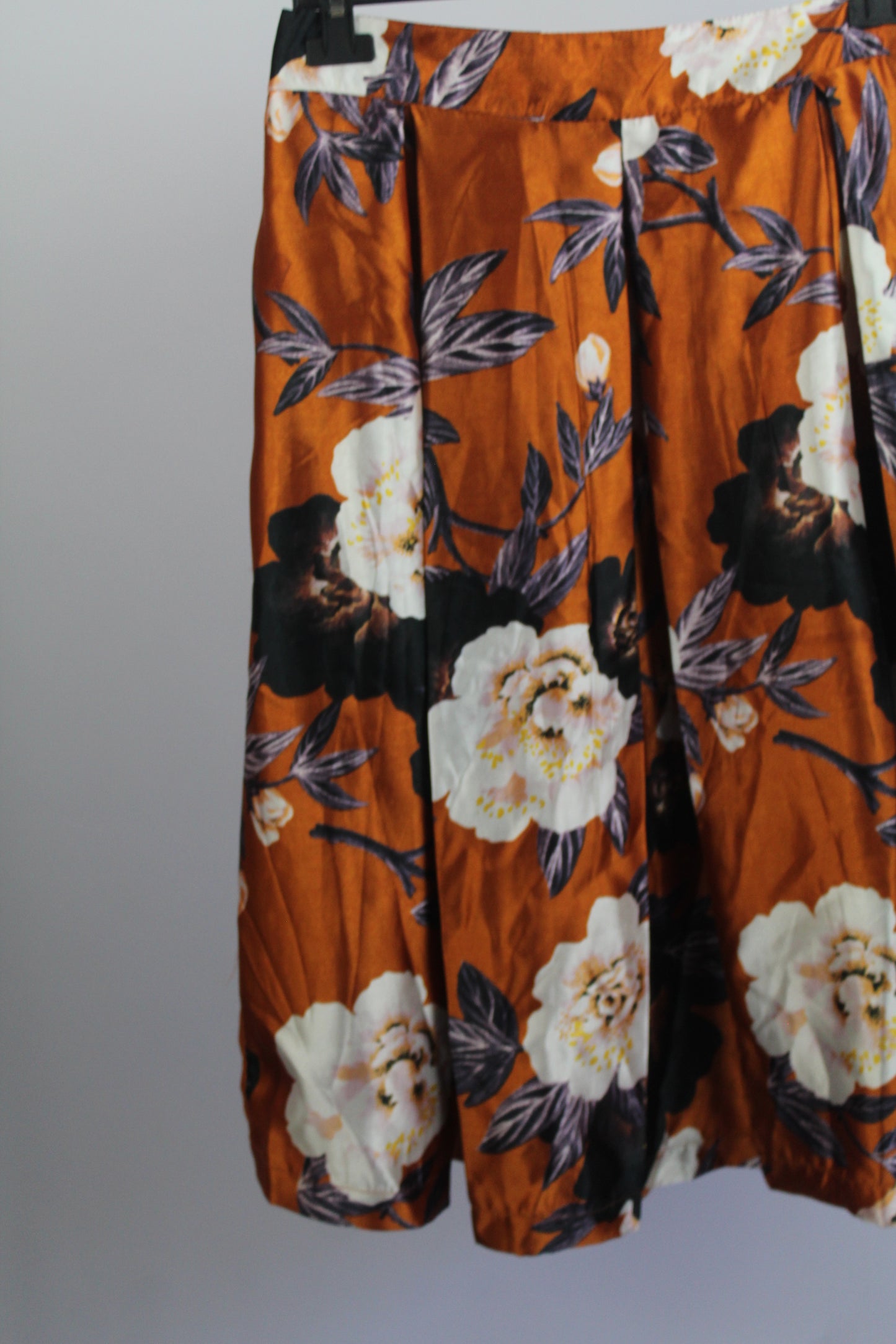 Women's Midi Orange Floral Skirt Size M