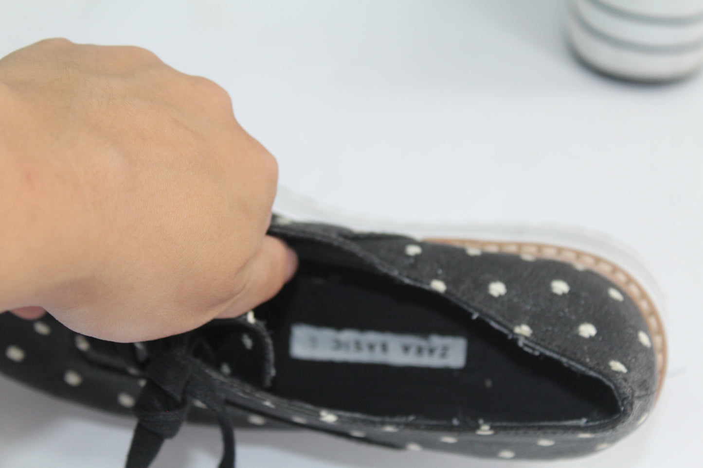 Women's Zara Striped Black/Grey Shoes Size 37