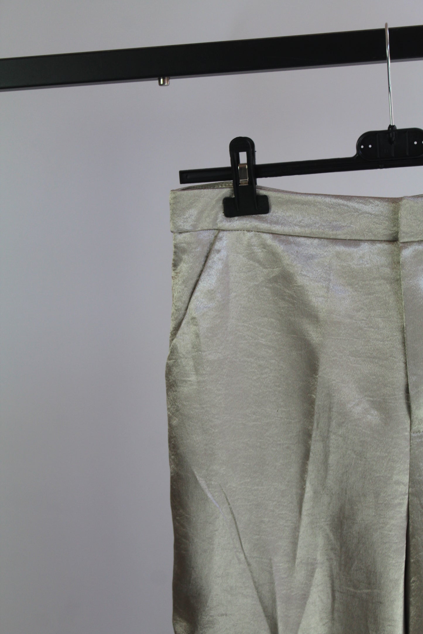 Forever 21 Women's Satin Culottes Size Medium