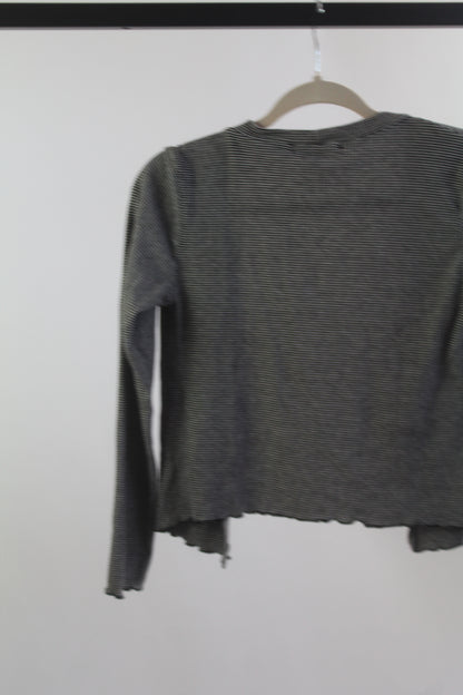 One Clothing Women's Striped Cropped Sweater Size Medium