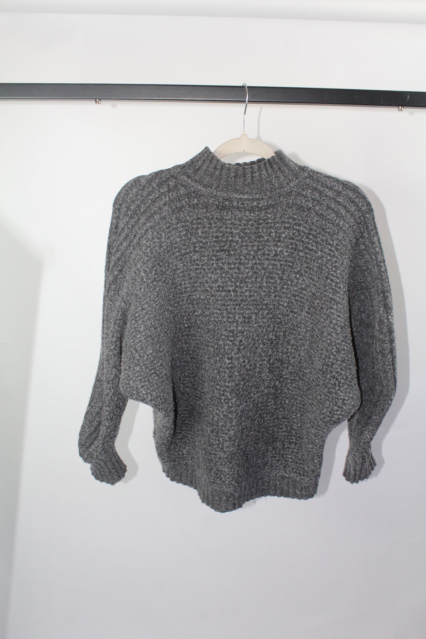 Women's Grey Philosophy Sweater Size Large