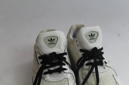 Women's Adidas Retro Fit Sneakers U.S. Size 6