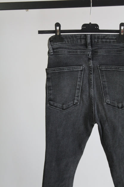 Zara Women's Black Dark Wash Skinny Jeans Size 2