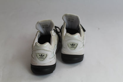Women's Adidas Retro Fit Sneakers U.S. Size 6