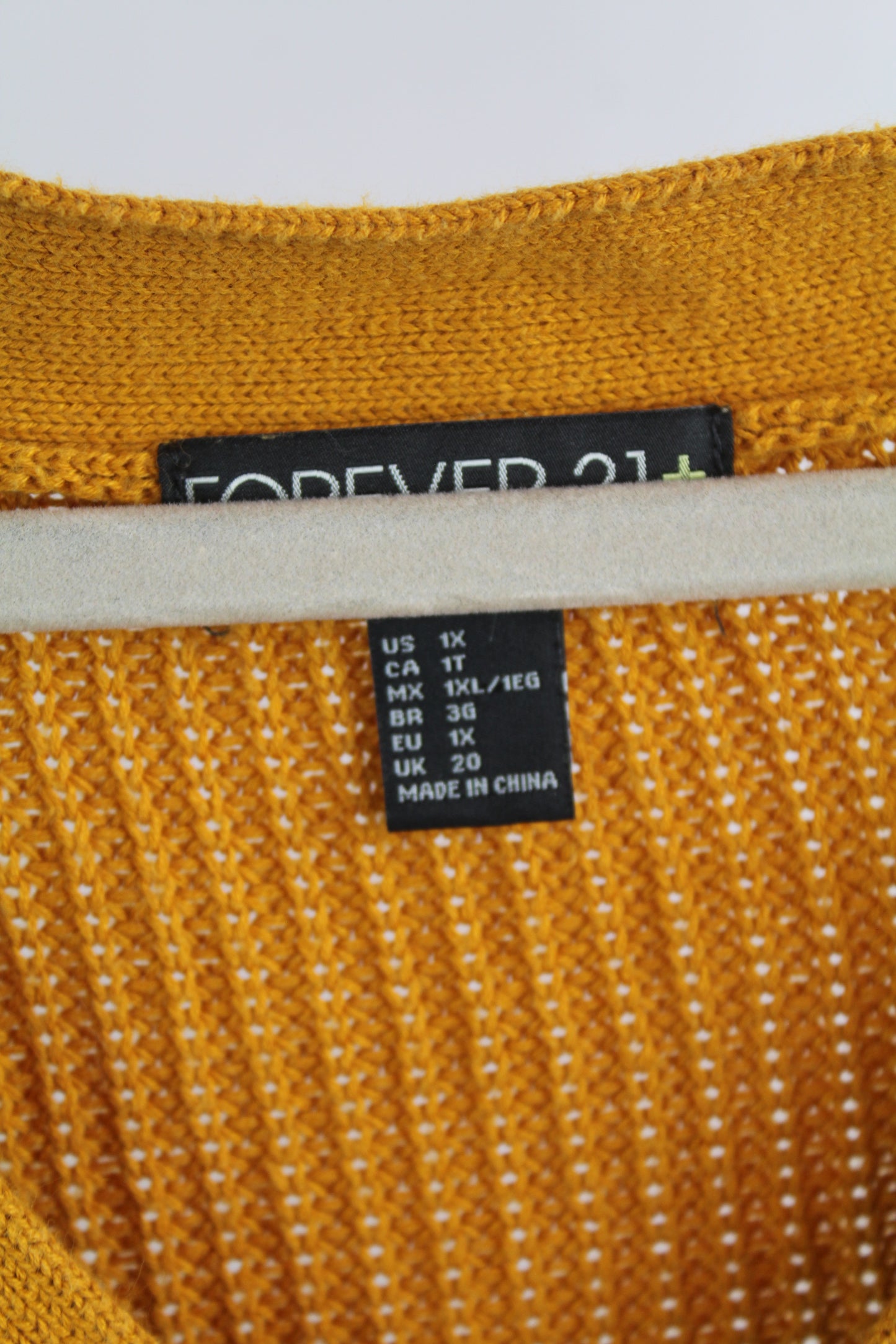 Women's Yellow Forever 21 Knit Sweater Size 1x