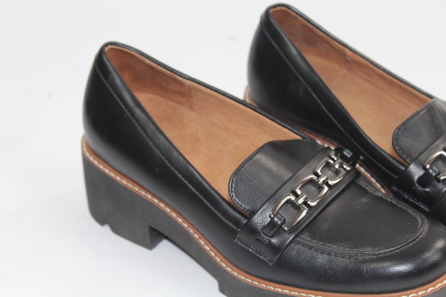 Women's Naturalizer Black Loafers Size 7.5