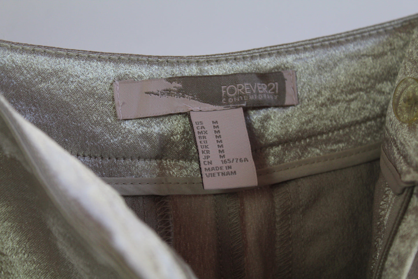 Forever 21 Women's Satin Culottes Size Medium