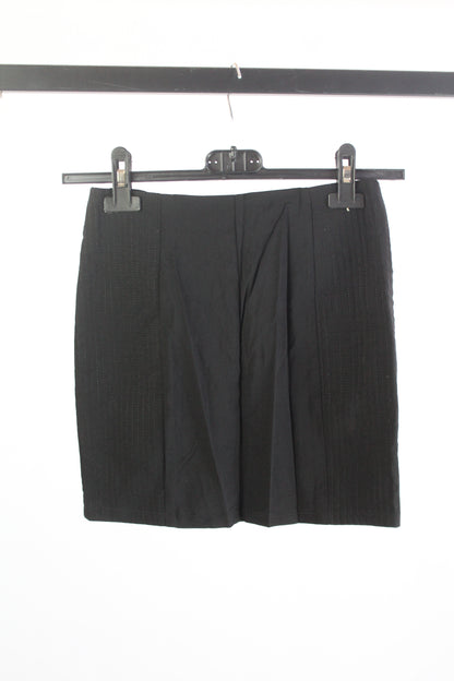 H&M Divided Black Mini Skirt Women's Size 4