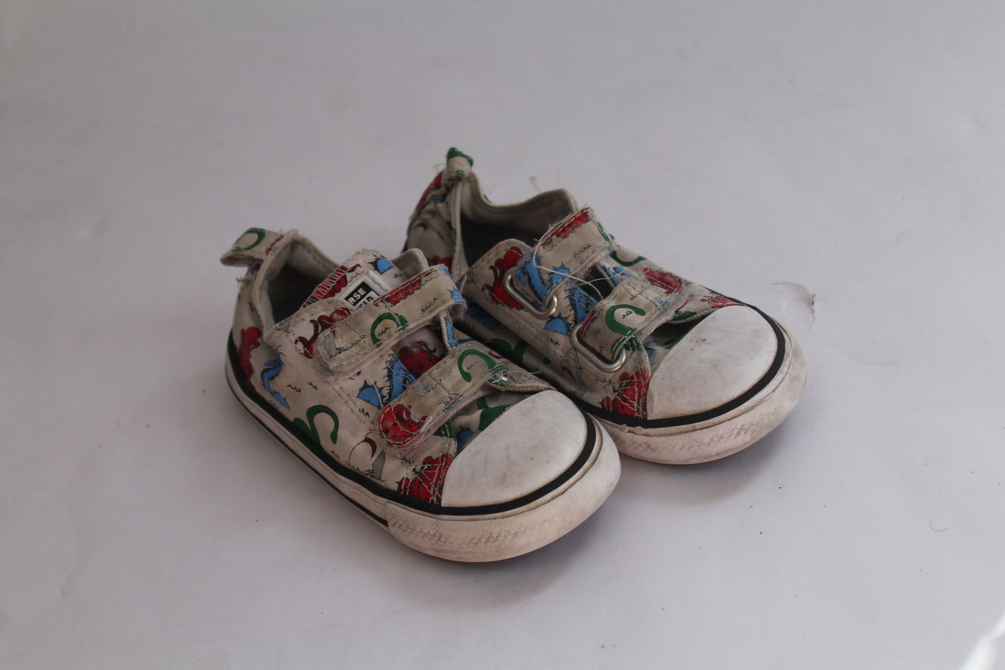 Boys Converse Dinosaur Patterned White U.S. Size 9