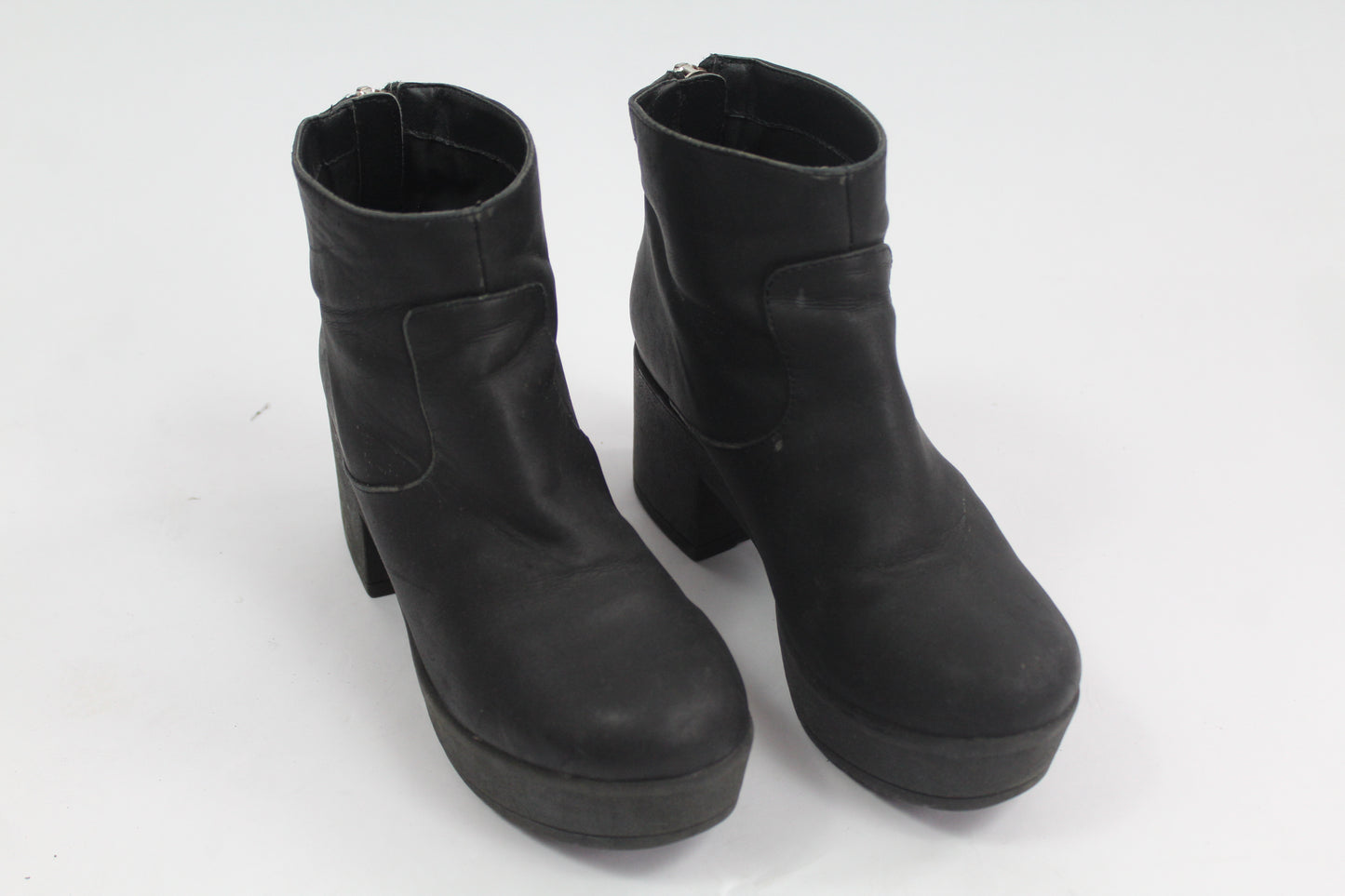 Women's Asos Black Chunk Booties Size 4