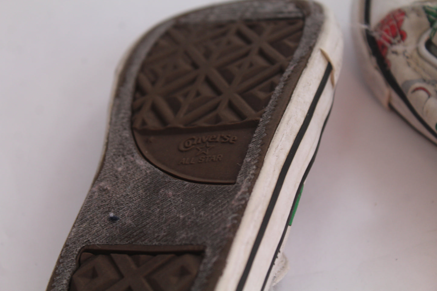 Boys Converse Dinosaur Patterned White U.S. Size 9