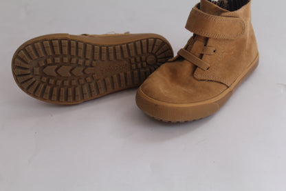 Boys Cat & Jack Tan High Top Sneakers U.S. Size 9