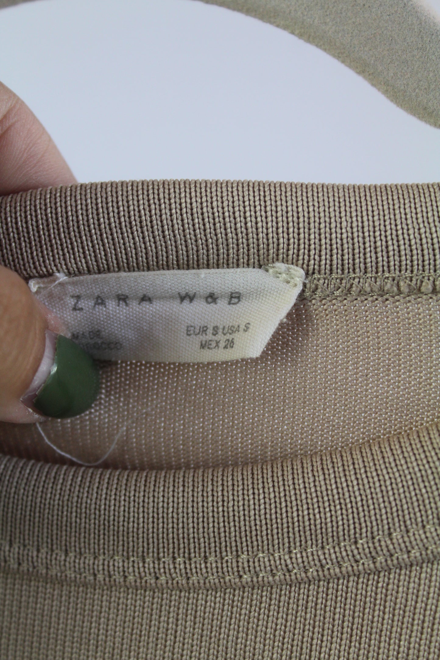Zara W&B Collection Cropped Long Sleeve Tan Blouse Size Small