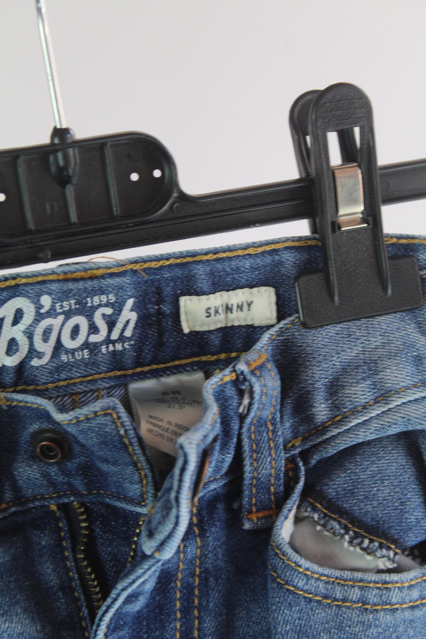 Boys Osh Kosh Skinny Light Wash Denim Size 5R