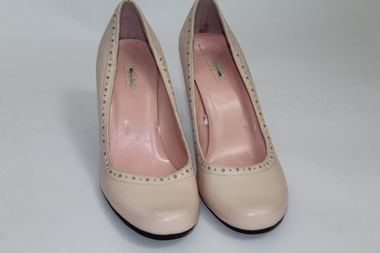 Women’s Nude Beige Round-Toe Pumps with Perforated Trim – Size Unknown