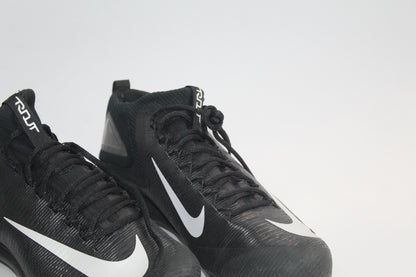 Men's Nike Soccer Black Cleats Size