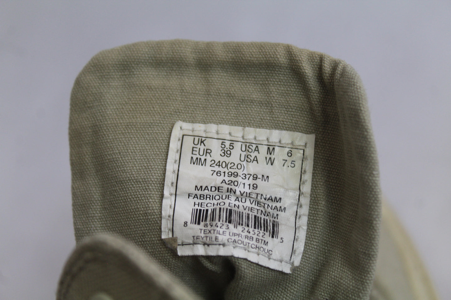 Unisex Palladium Earth Collection Light Green Combat Outdoor Boot U.S. Size W 7.5, M 6