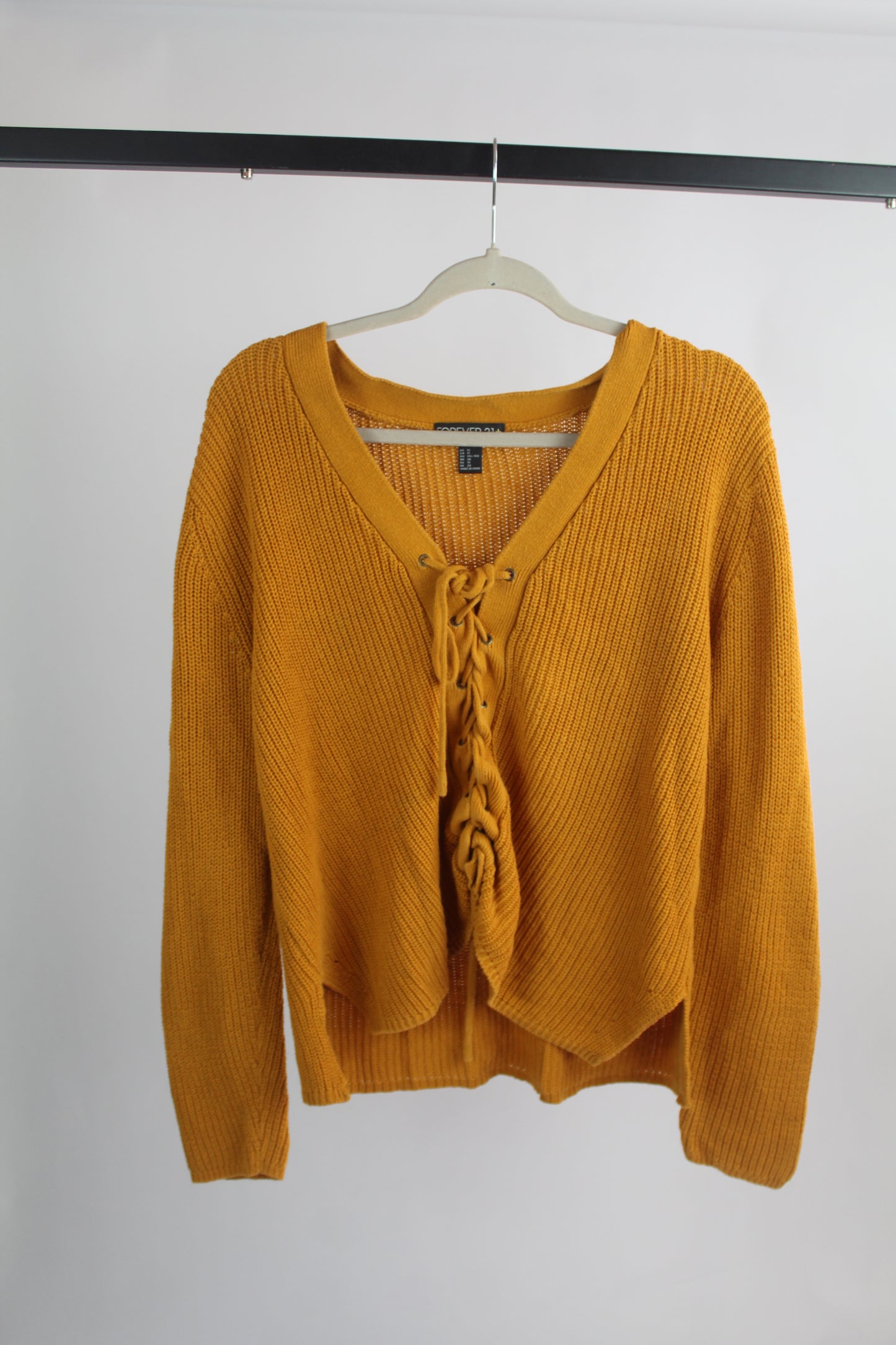 Women's Yellow Forever 21 Knit Sweater Size 1x