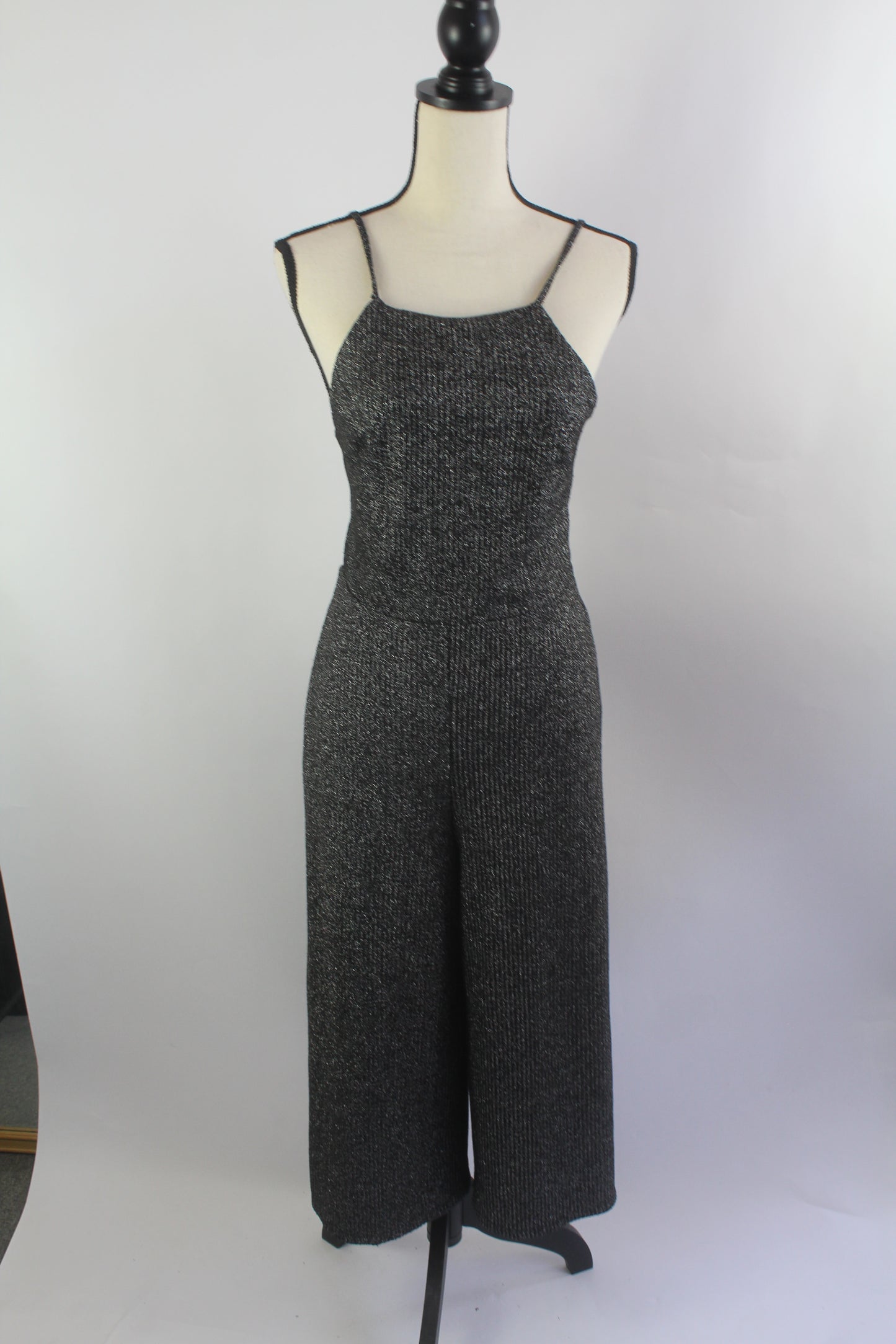 Wild Fable Sparkly Women's Jumpsuit Size Medium
